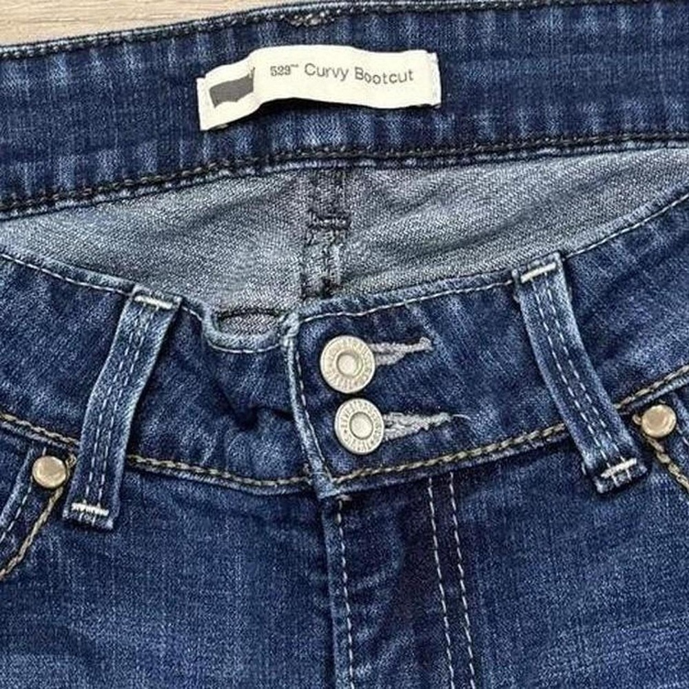 Levis 528 Curvy Bootcut Jeans Womens 30x29 Medium Wash Mid Rise Double Button - Picture 2 of 8